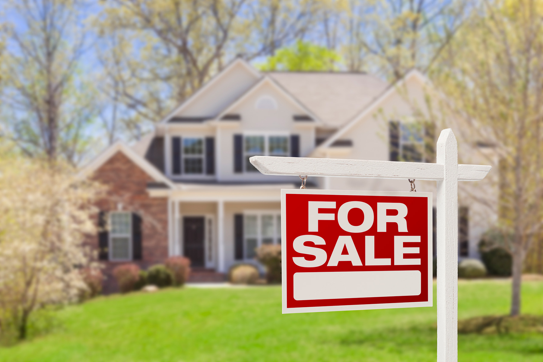 Considerations When Selling Your Home After a Divorce